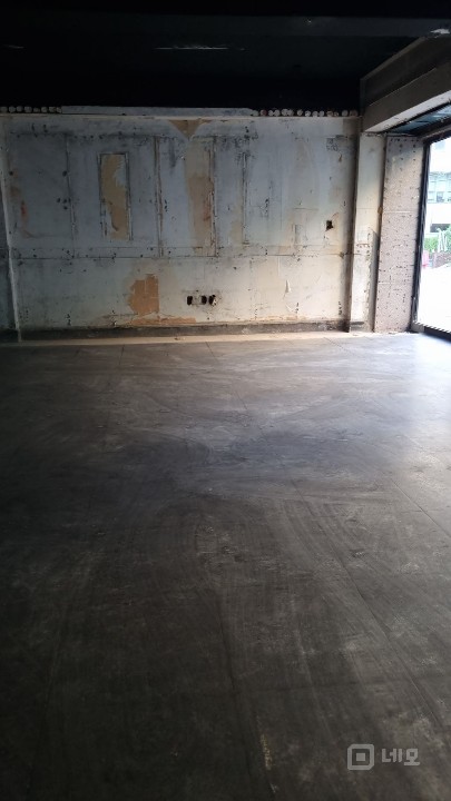 성북세무소 정문앞에있어요. 매물의 4번째 사진