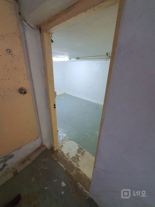 사가정역 도보2분 초근접 소형 지하 점포 매물의 3번째 사진