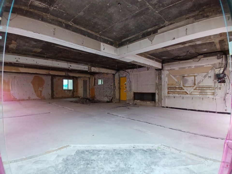 무권리 세류동 사거리 코너형 1층 45평, 넓은 전면부 차량접근 용이 매물의 3번째 사진