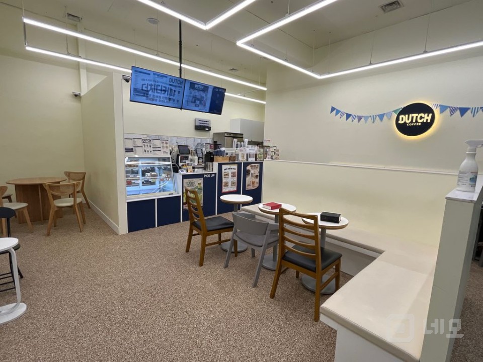 문래동 오피스상권 카페 급양도 (출산 예정) 매물의 1번째 사진