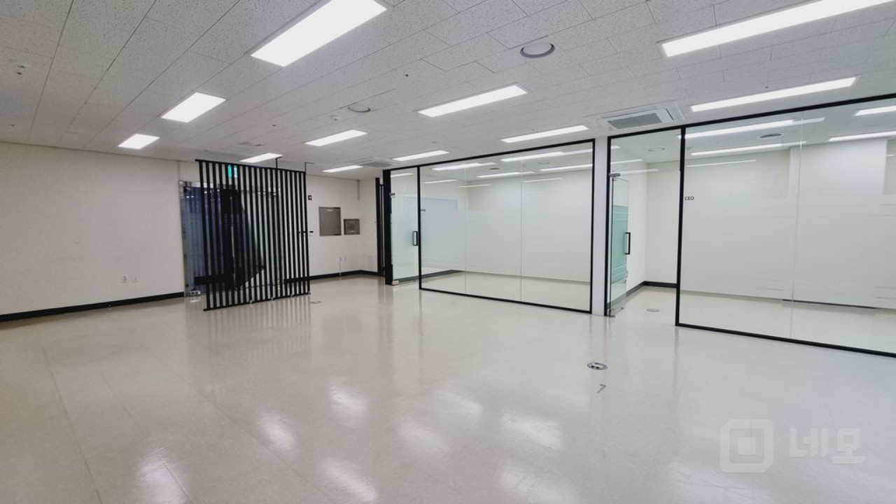 가산역역세권 전용30 코너호실 인테리어깔끔 매물의 7번째 사진