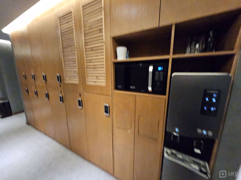 시설 집기 포함, 학동역 부근 2층 스튜디오 매물의 4번째 사진