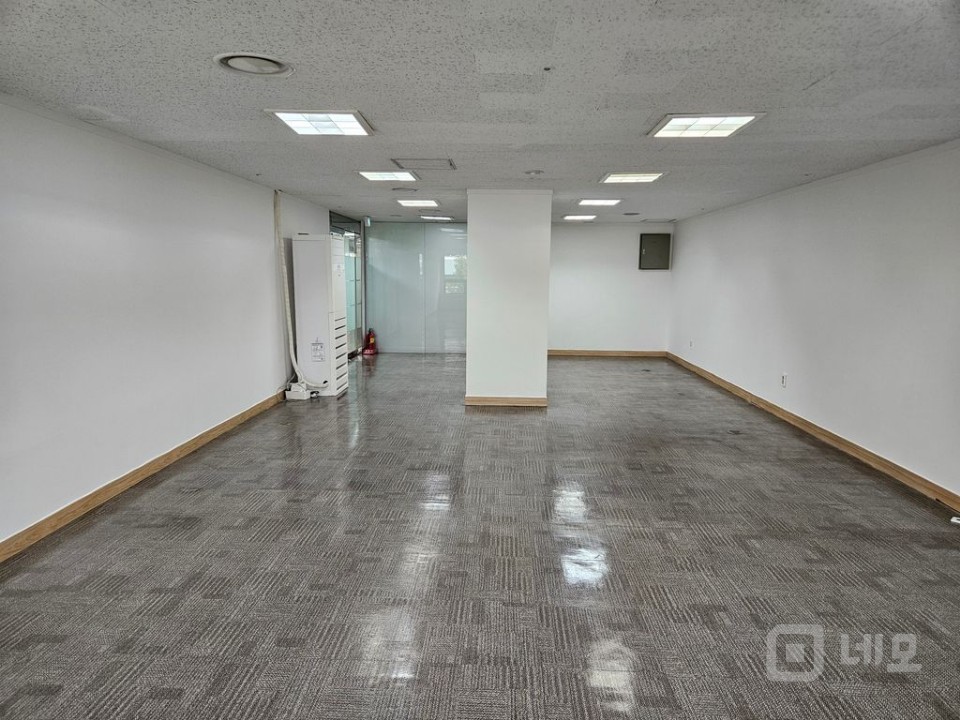 광화문역1분거리의 전망좋고 교통이 편리한 사무실 매물의 7번째 사진