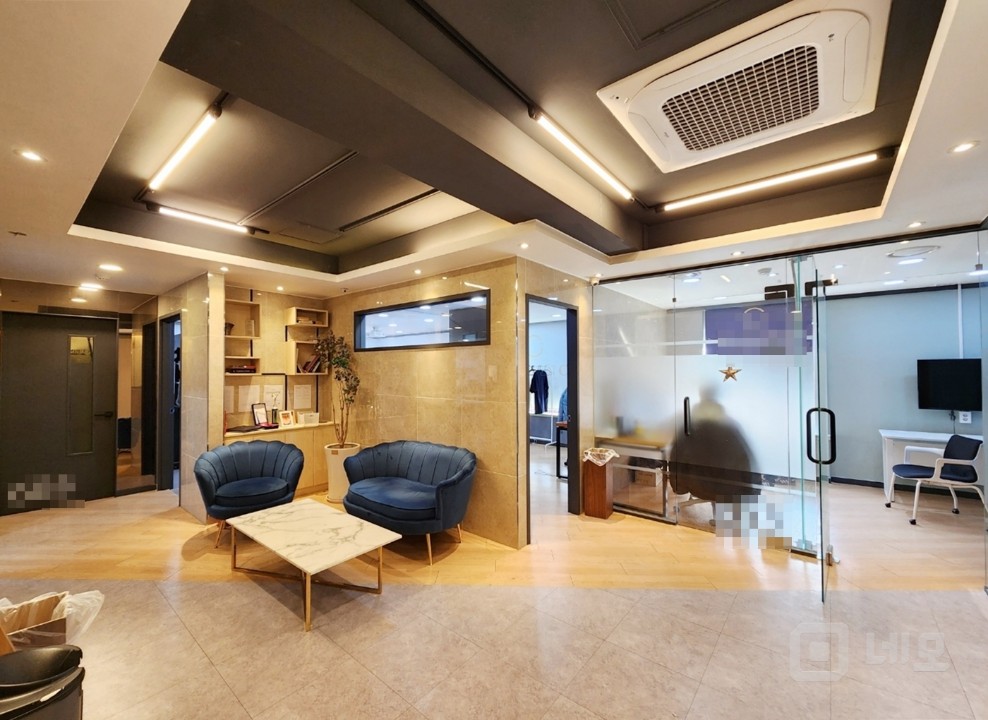 ✅ 인테리어 최상 압구정초역세권 주차편리 얼른보러오세용 ✅ 매물의 1번째 사진