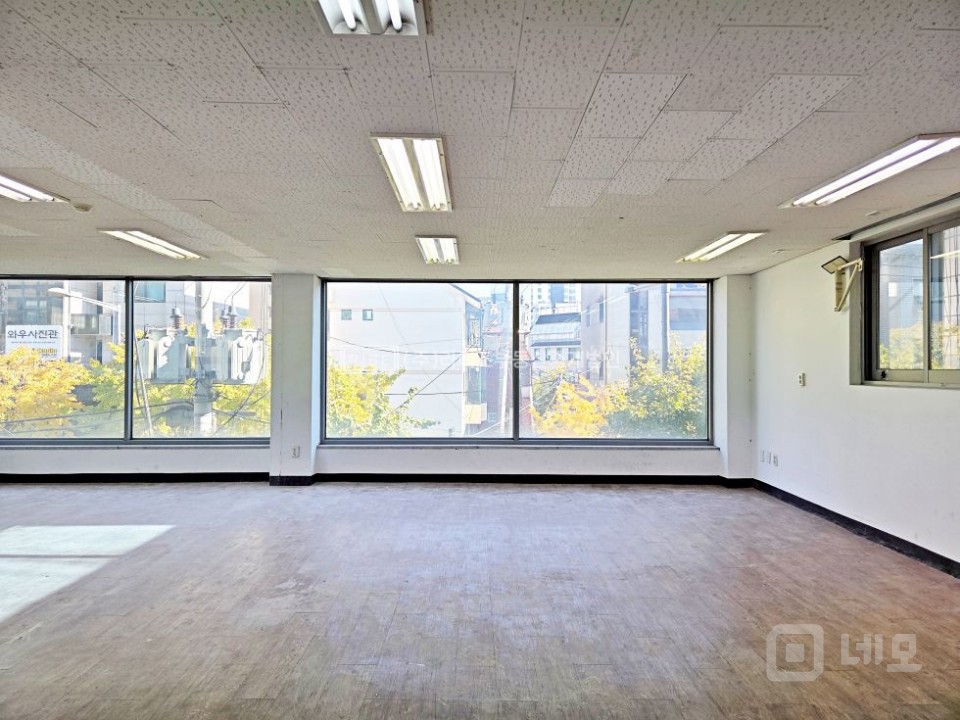 RISE 가성비 61p 인테리어완비 반듯한구조 주차편리 매물의 18번째 사진