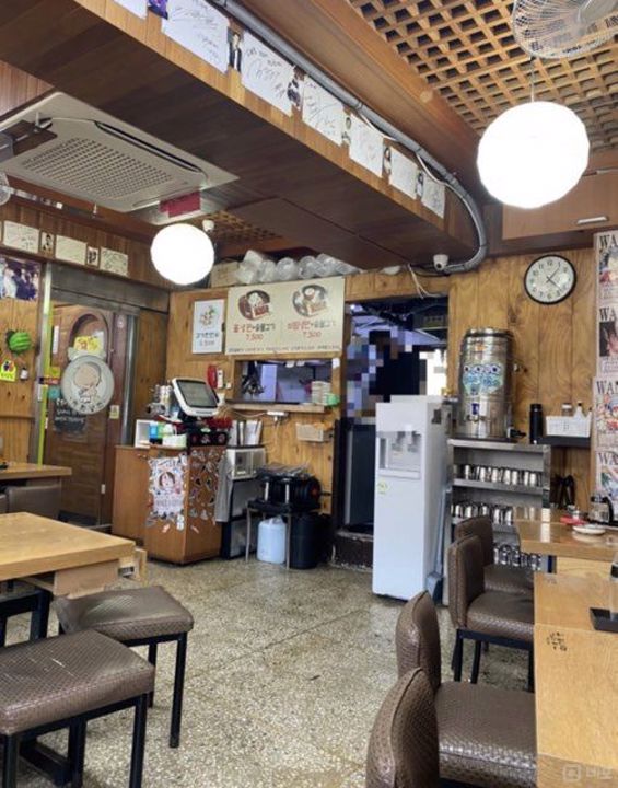 홍대 축제거리 2층 한식집 매물의 3번째 사진