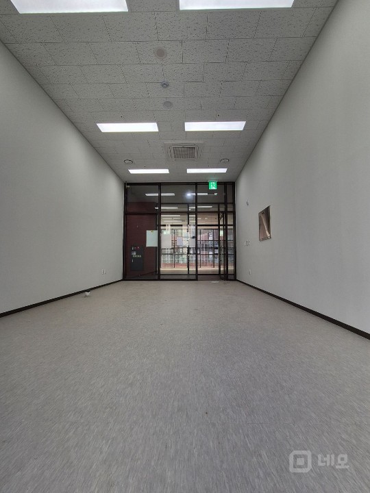 다산역 데시앙 3층 네일,피부관리,뷰티샵 상가 임대 매물의 5번째 사진