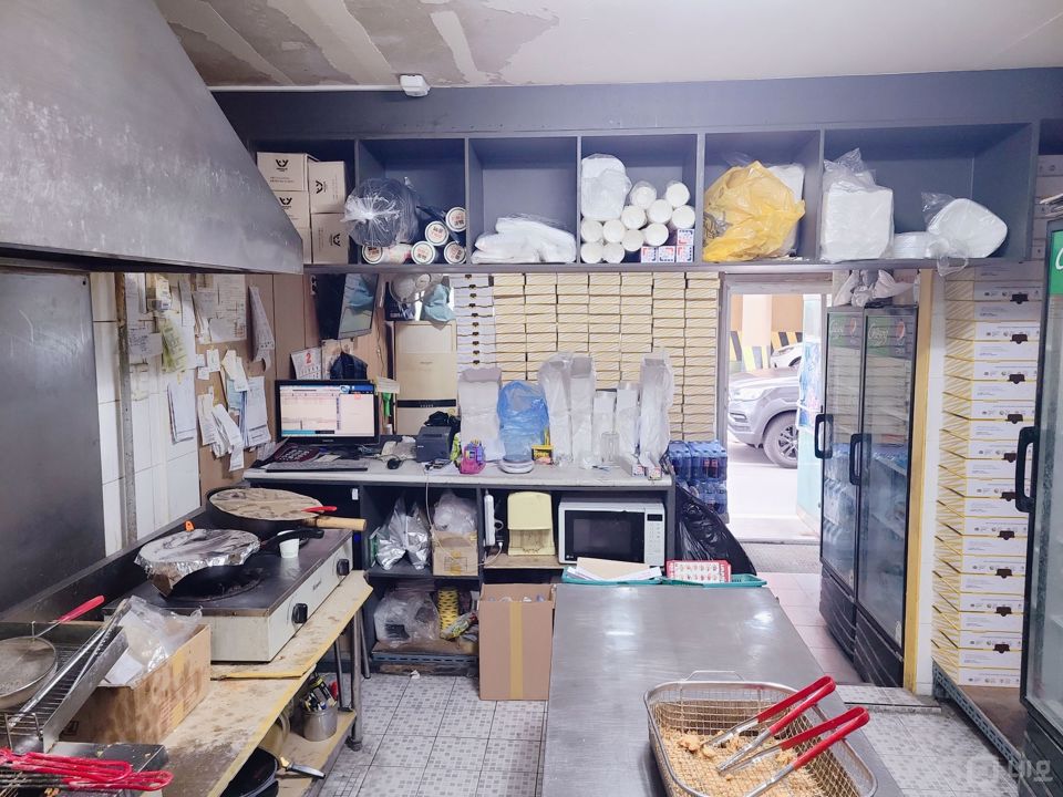 면목동 전수양도 가능한 치킨 전문점 매물의 1번째 사진