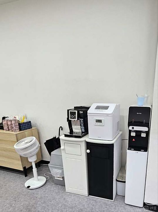 당산동 단지내 상가에 위치한 휴대폰 판매점 매물의 5번째 사진