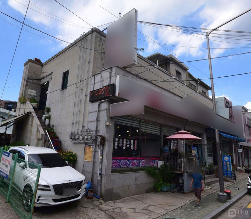 요즘 뜨고있는 상권입니다. 매물의 5번째 사진