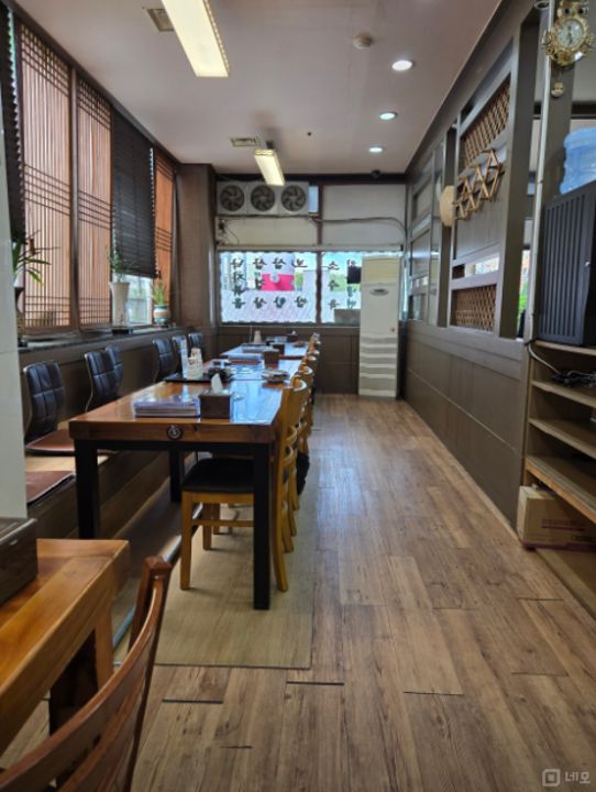가산동 시설 깔금한 40평대 1층 한식점 임대 매물의 1번째 사진