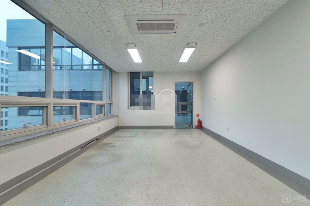 마곡초역세권 귀한 양창코너 밝은 스튜디오추천 사무실 매물의 2번째 사진