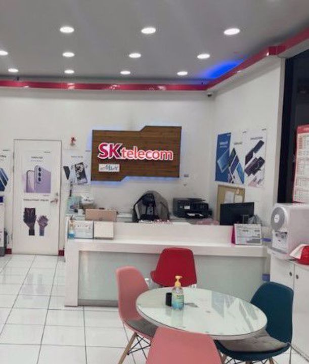 만수동 항아리 상권, 사거리 코너에 위치한 1층 휴대폰 매장 매물의 2번째 사진