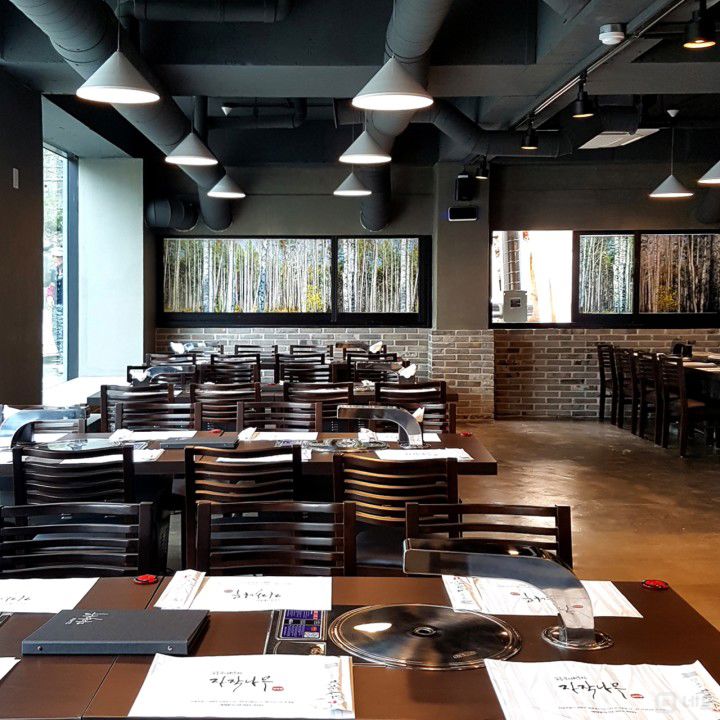 서울 성북구 정릉동 고기집(1~2층 합 110평) 임대 매물의 2번째 사진