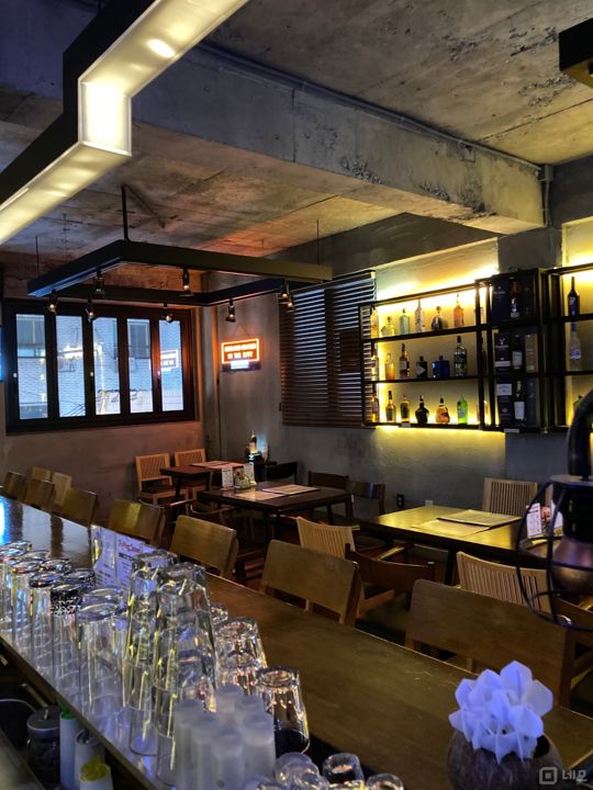 당산동 영등포구청역 초역세권, 입소문 듣고 찾아오는 펍 매물의 1번째 사진