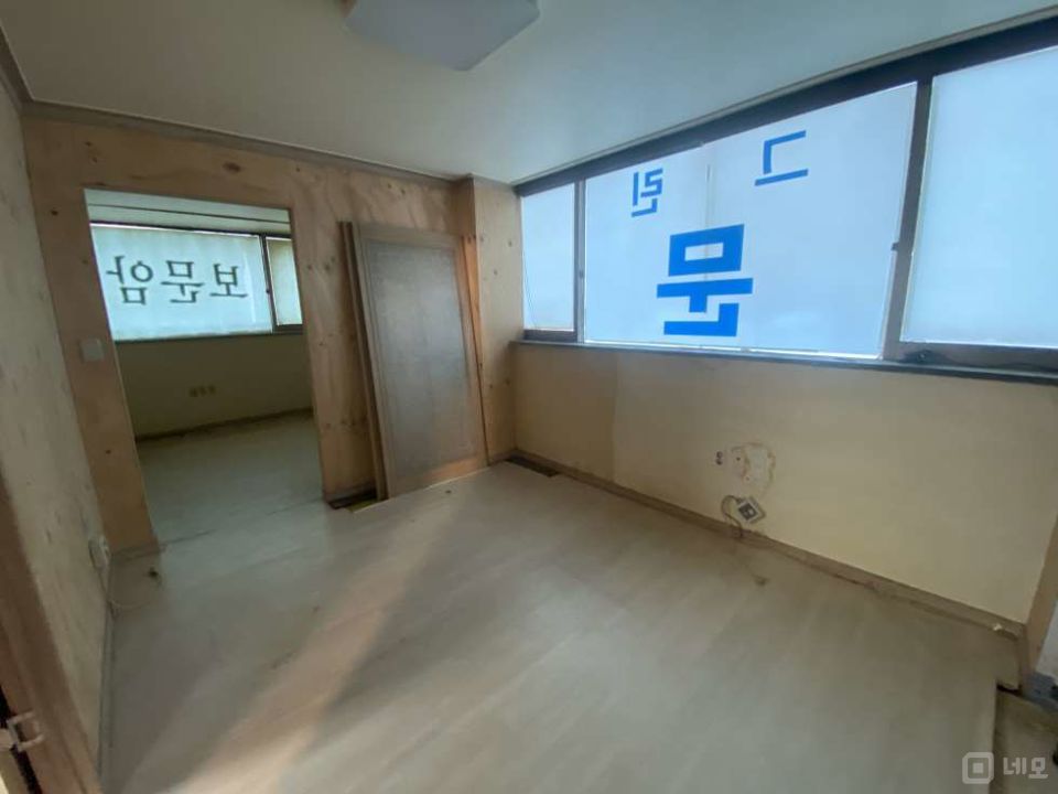 ★굴포천역 대로변 노출좋고 저렴한 3층 사무실 임대★ 매물의 1번째 사진
