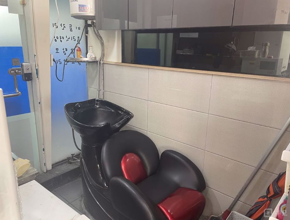 상록구 건건동 위치 좋은 단지내 1층 상가 매물의 2번째 사진