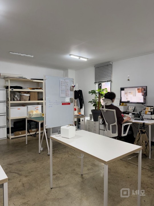 연트럴파크 인근 조용한 입지 환경 세련된 신축 외관  매물의 2번째 사진