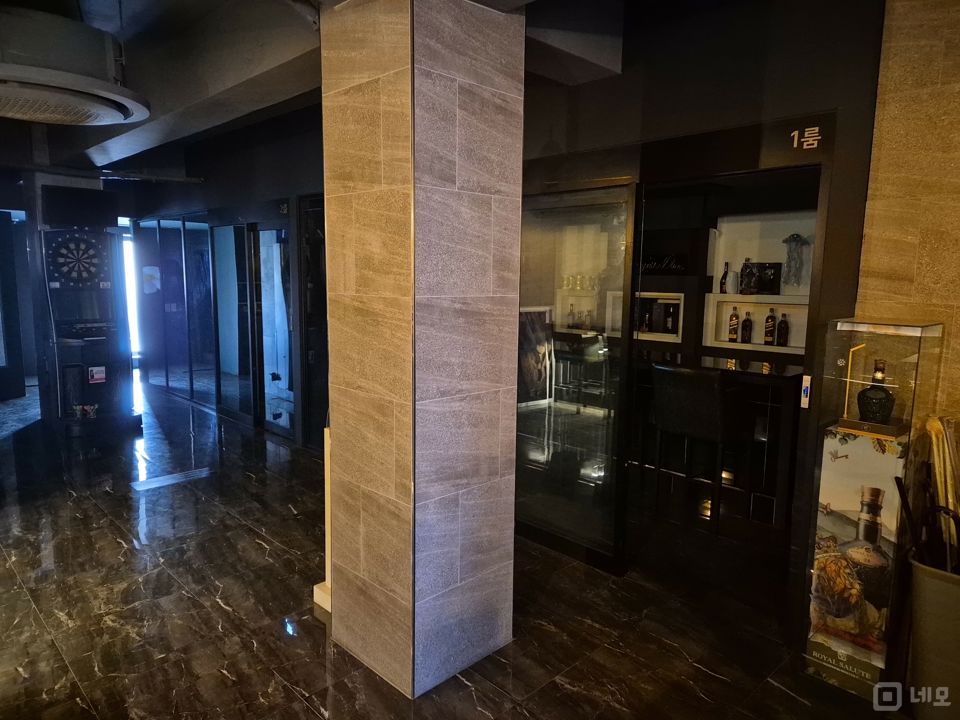 화곡동 번화가에 위치한 BAR 매물의 2번째 사진