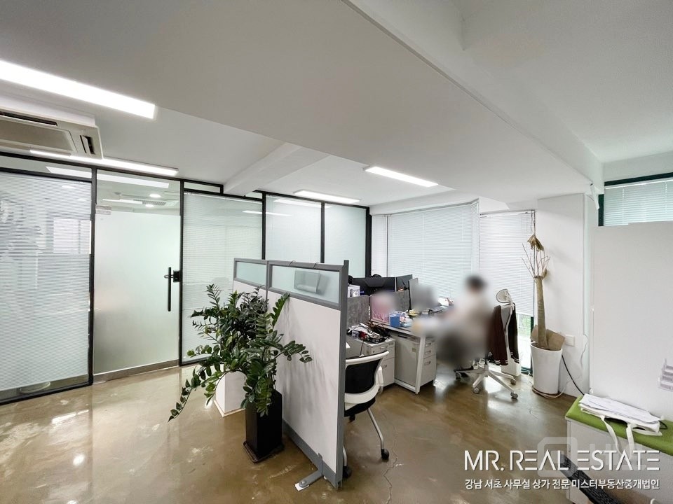 사진有.주차2대.인테리어.냉난방기完.논현역. 매물의 5번째 사진