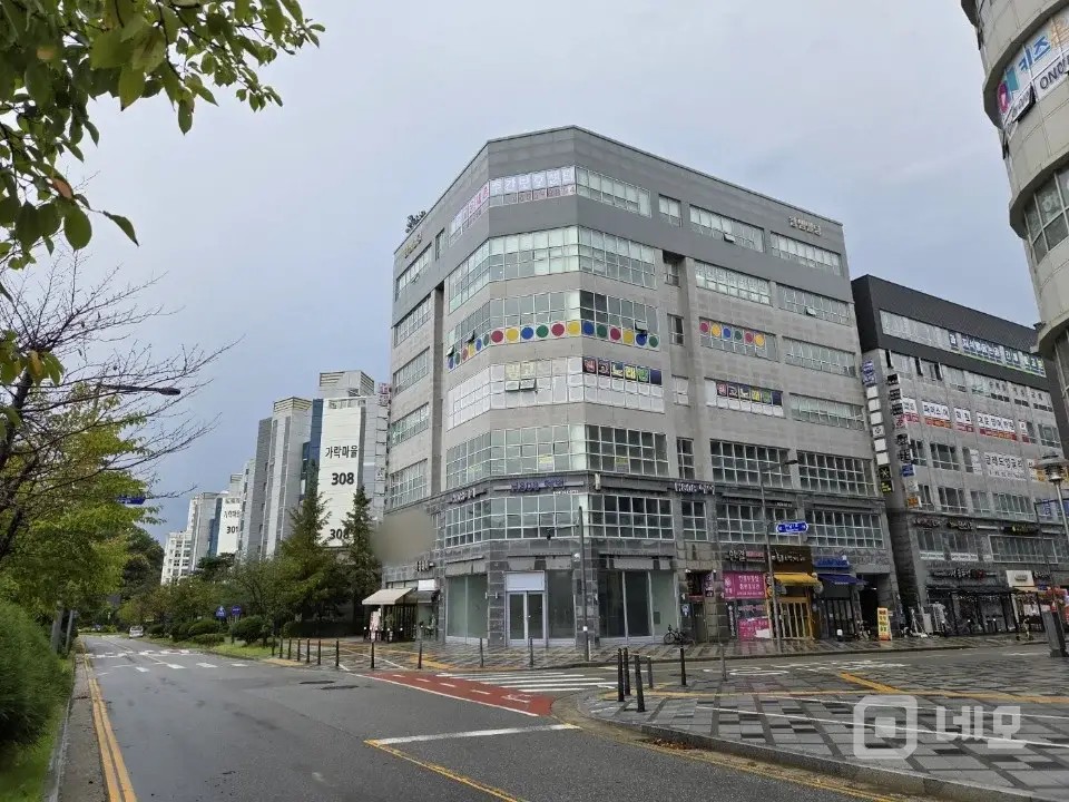 멋진 세종 상가 (교회하기 좋은 입지) 매물의 4번째 사진