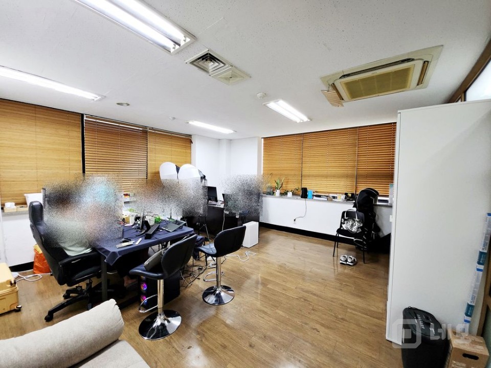 더블역세권, 테헤란로, A급인테리어, 대로변, 소형사무실 매물의 3번째 사진