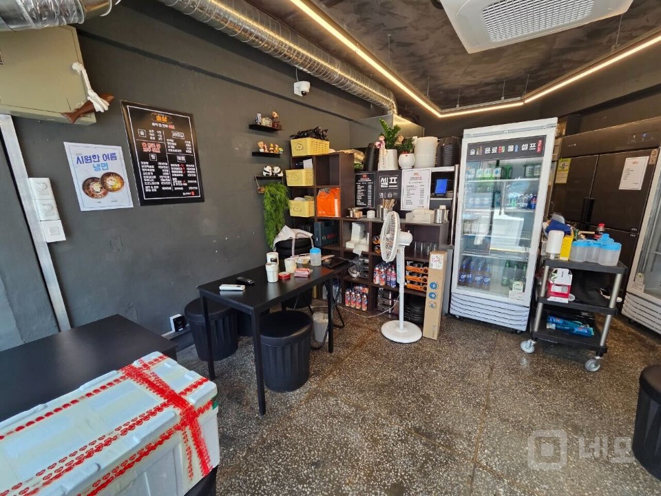 🍶 신림역 인근 핵심상권, 1층 상가 임대 매물의 4번째 사진