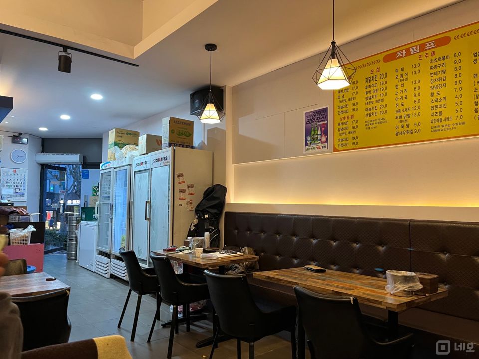 신림동 대로변 1층, 역세권 위치해 접근성 좋은 치킨집 매물의 4번째 사진