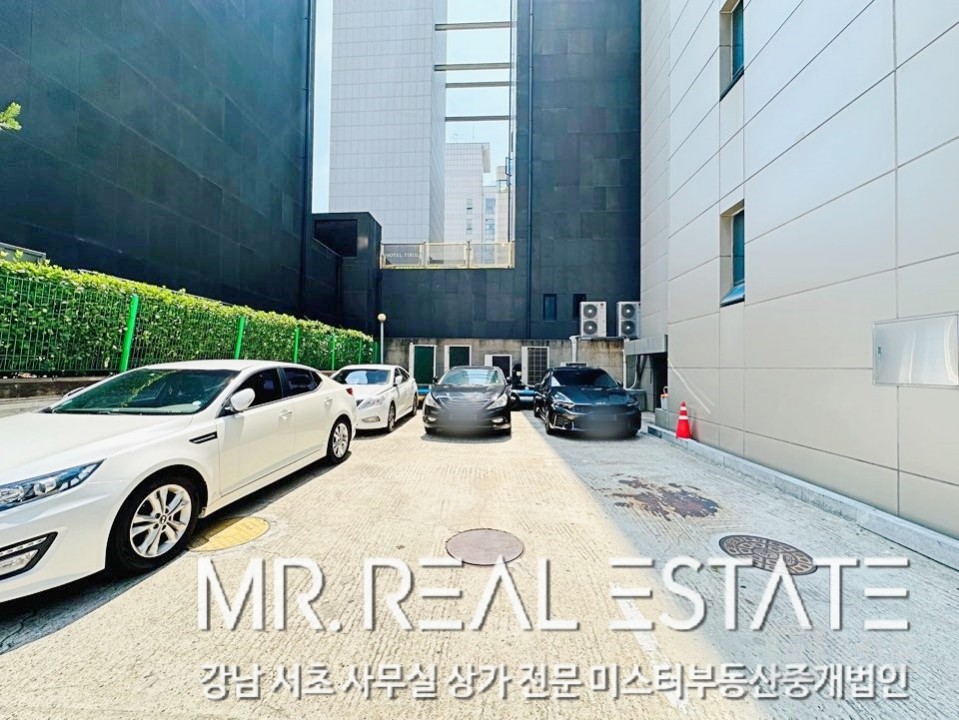 신사역1분.스튜디오강추.룸4.자주식주차.인테리어ACE 매물의 14번째 사진