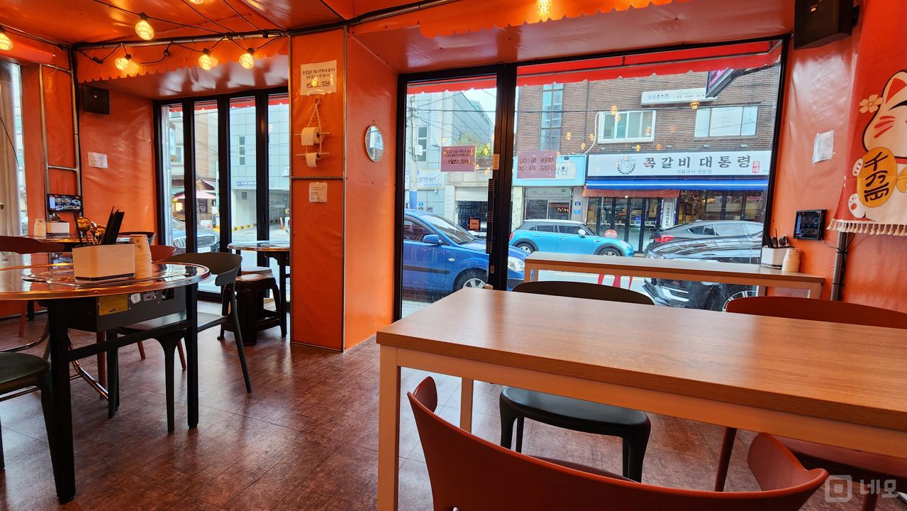 자양동 구의역 역세권, 깔끔한 인테리어, 주방 시설 완비된 실내포차 매물의 3번째 사진