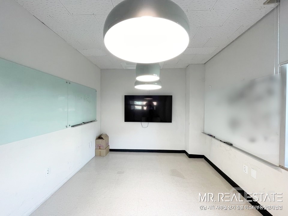 양재역5분.더블역세권.대로변.내외관ACE. 매물의 12번째 사진