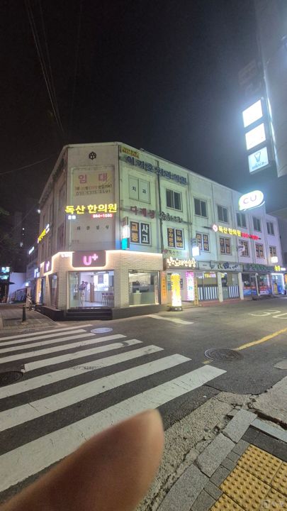 (10차선 코너)교통좋고,쾌적하고 밝은30평 매물의 7번째 사진