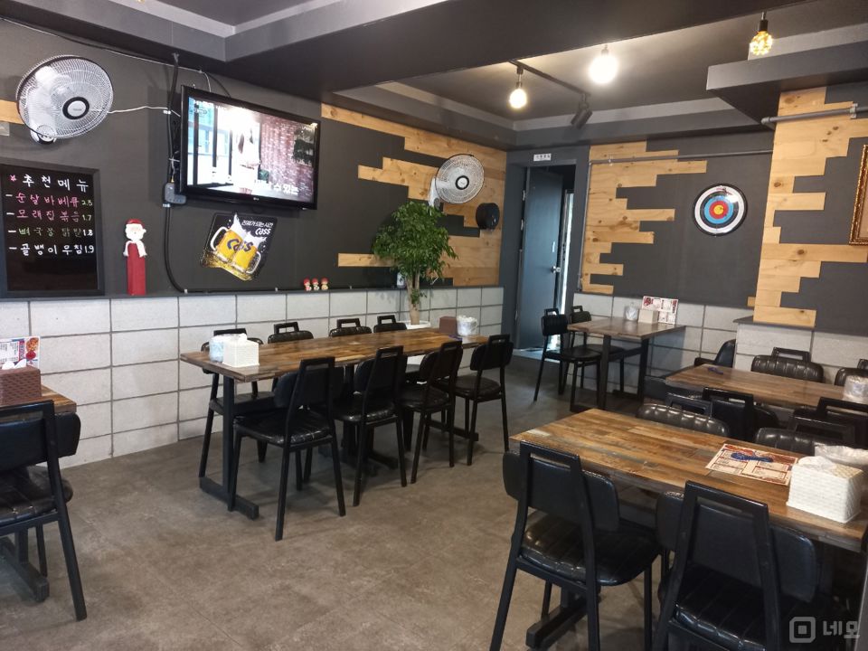 매탄동 주택가 상권의 바베큐 치킨 전문점 매물의 4번째 사진