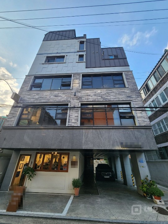 엘리베이터, 주차 가능한 깔끔 화이트톤 공간 L 매물의 3번째 사진