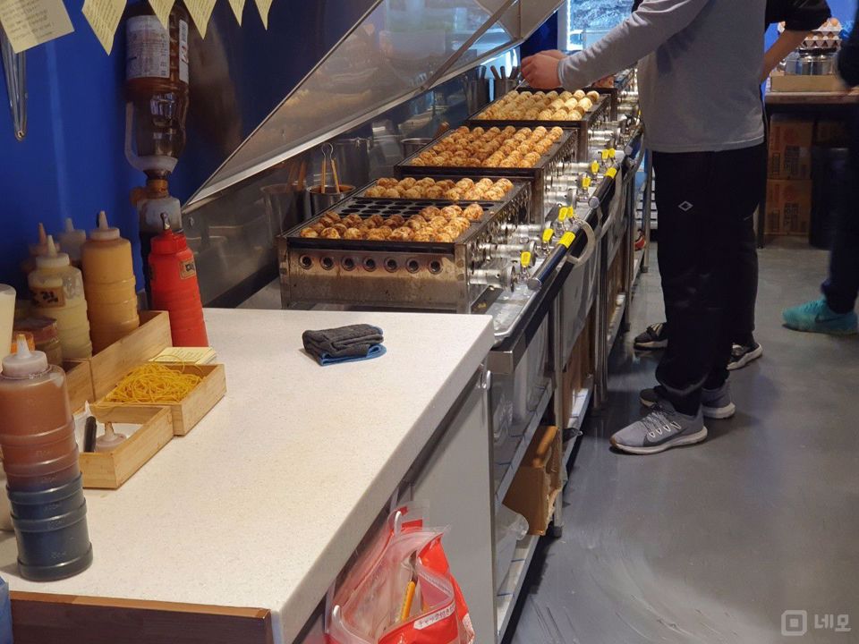 사당동 지하철역 인근, 유동인구 많은 타코야끼점 매물의 3번째 사진