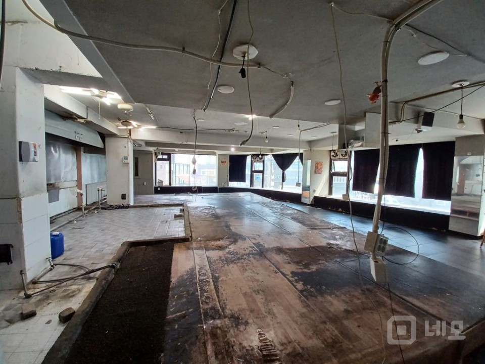 부천 역에서 가까운 유동 많은 점포임 매물의 3번째 사진