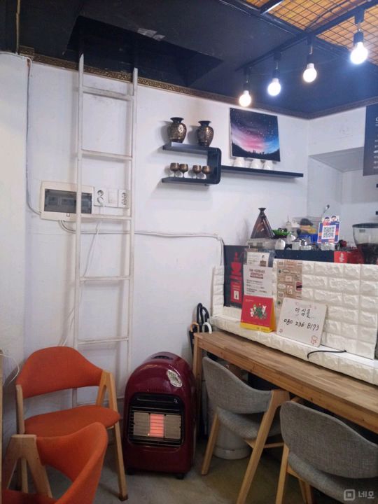 제기동 중심 상권, 유동 인구 많은 1층 카페 매물의 4번째 사진