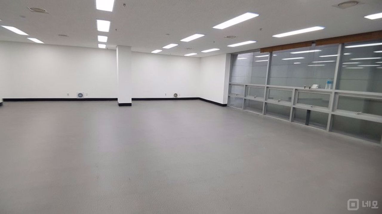 양재역 근처 사무실 공실 안내 매물의 1번째 사진
