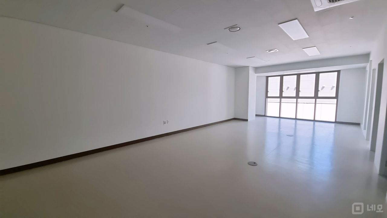 전용28 룸3 탕비 신축 인프라 최상 지산건물 매물의 5번째 사진