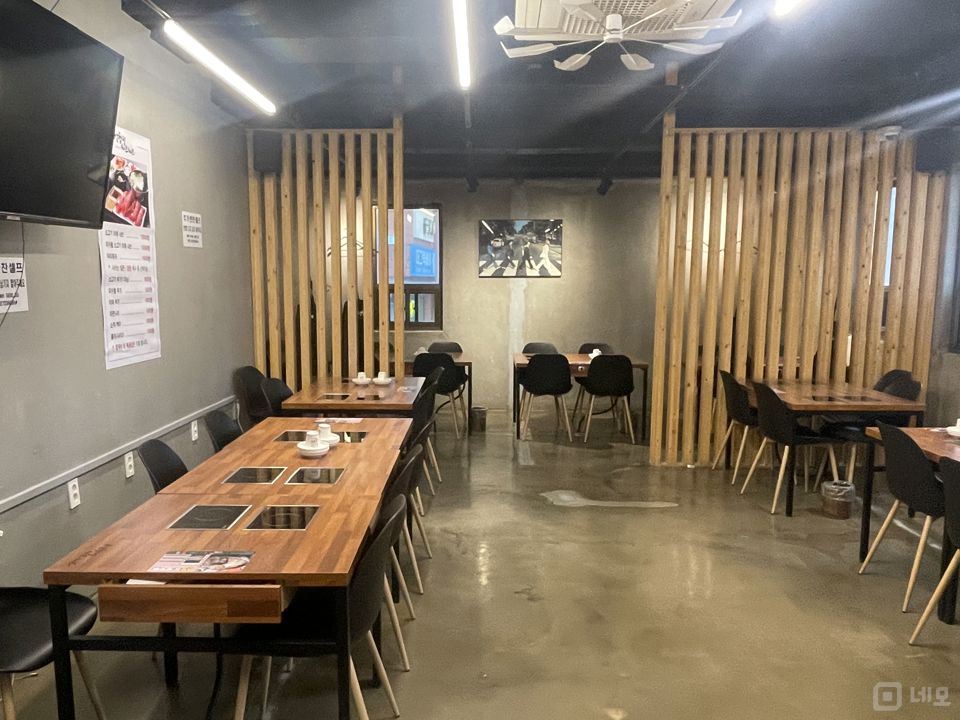 서소문동 오피스 상권, 인테리어 및 시설 깔끔한 한식점 매물의 2번째 사진