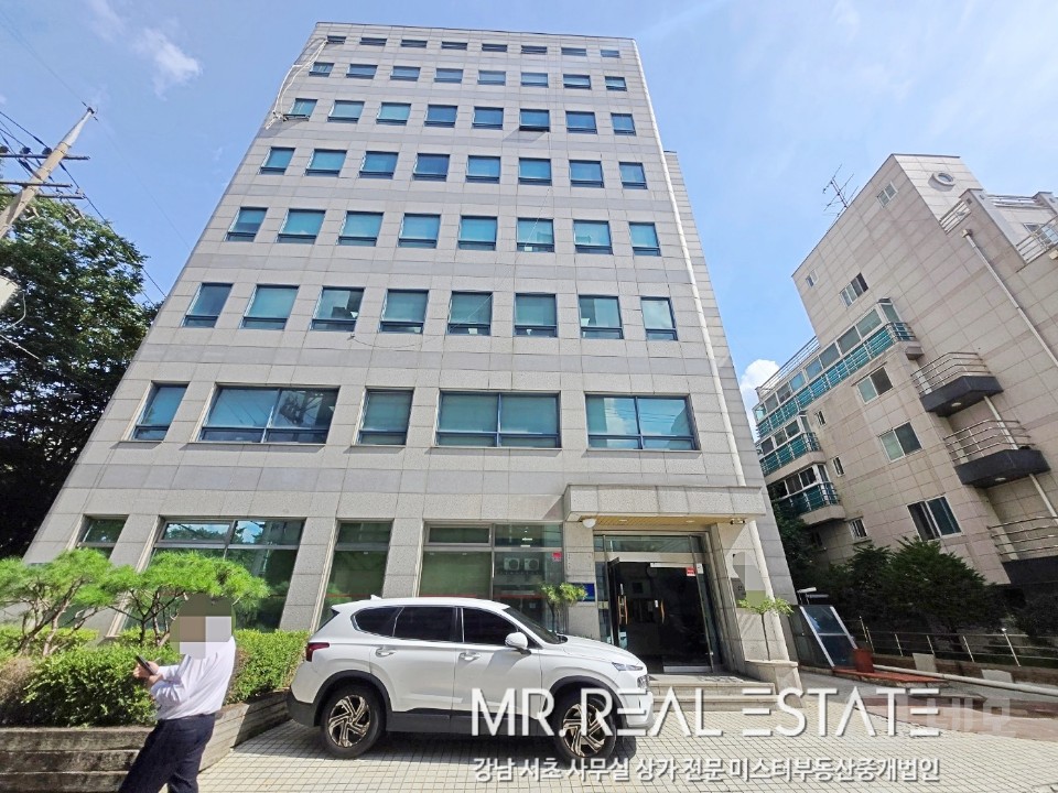★실사有 양재시민의숲 인근 건물앞공영주차장 가성비★ 매물의 1번째 사진