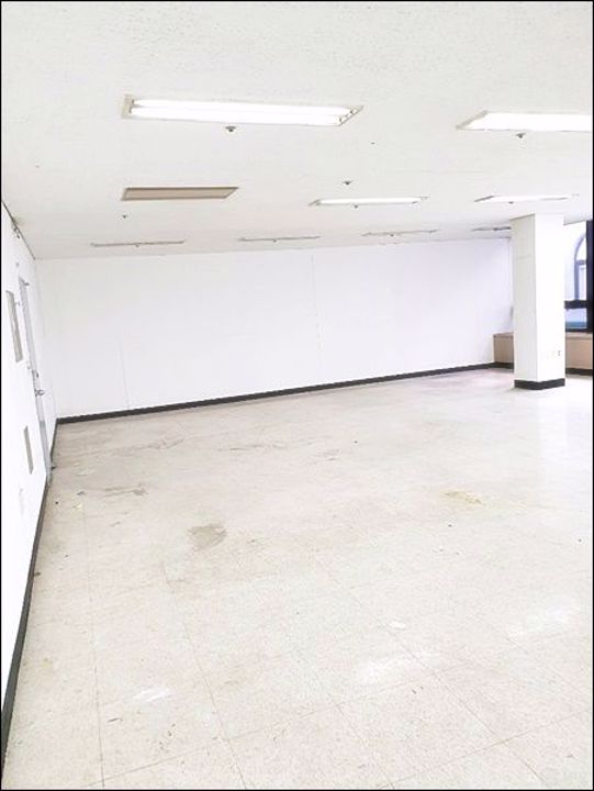 ▣7호선 학동역 도보 3분 이내 위치! 깔끔하고 쾌적한 사무실 임대▣ 매물의 3번째 사진