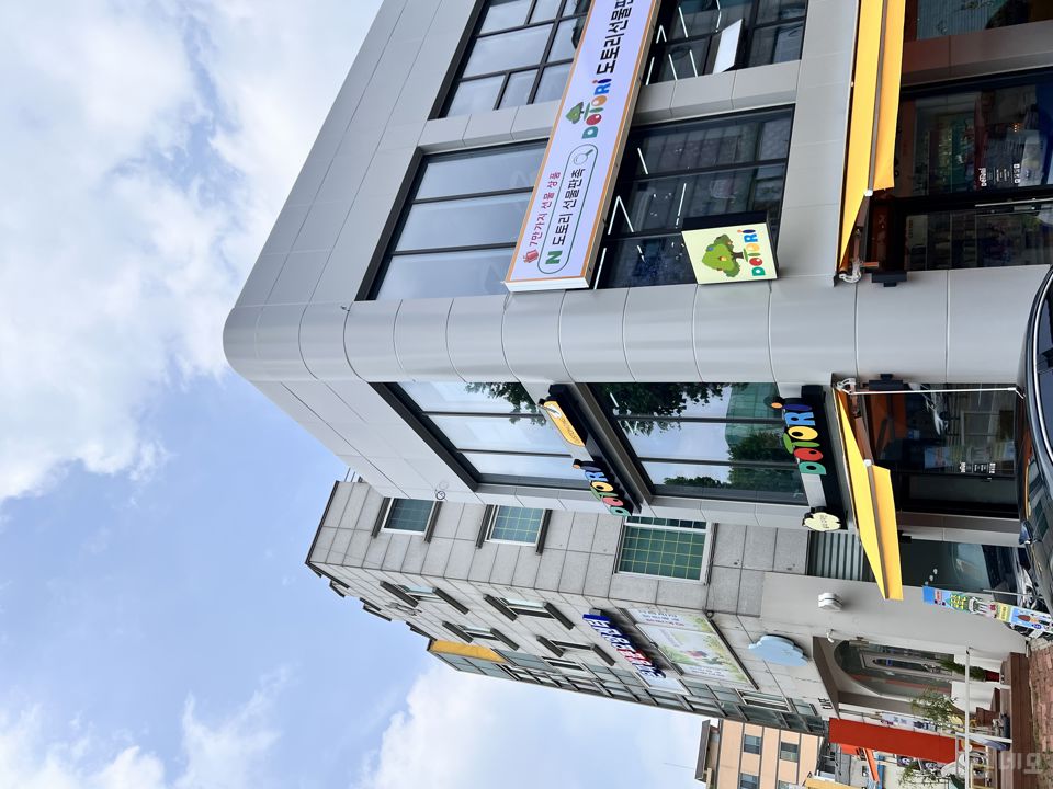 팔달구 북수동 위치좋은 3층 카페 임대 매물의 6번째 사진