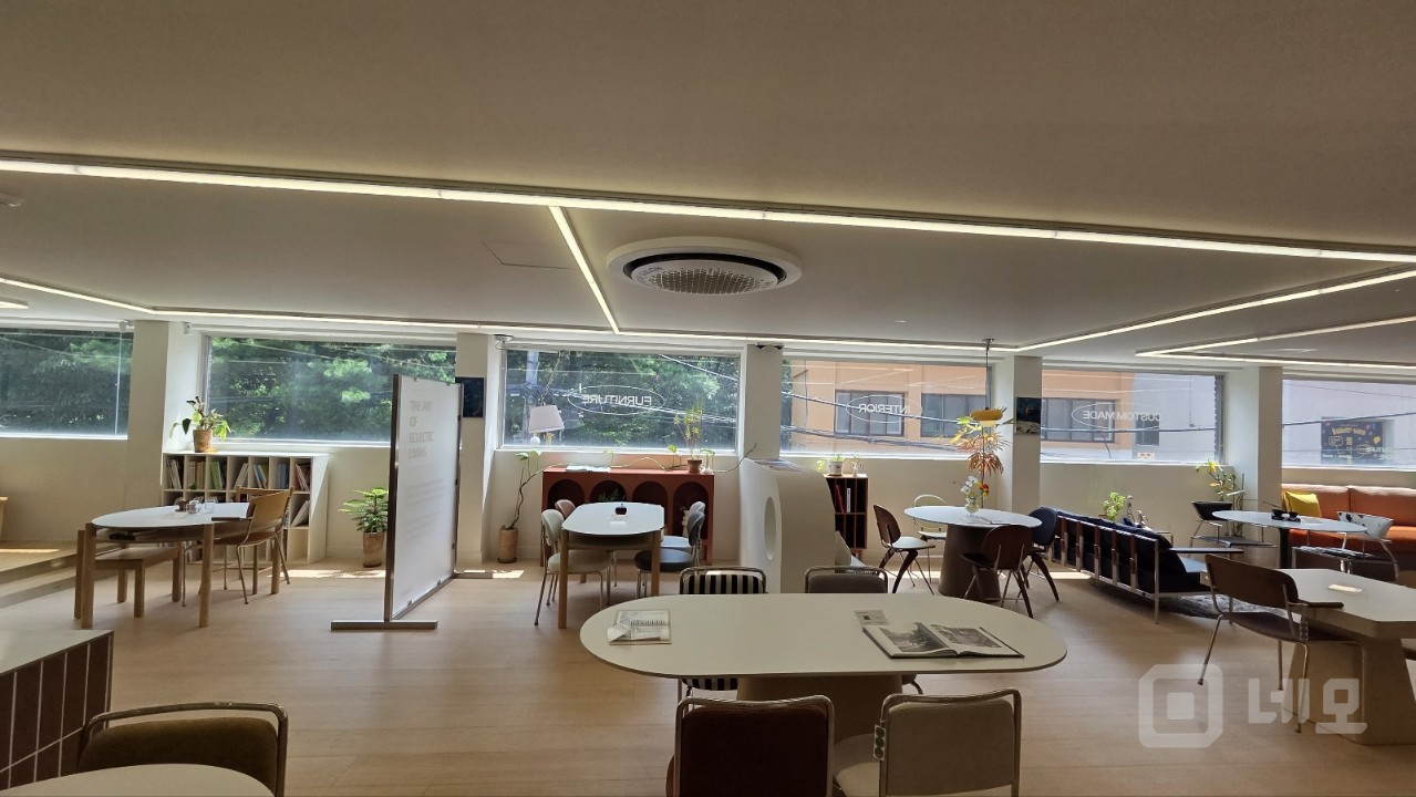 성수핫플 연무장 쇼룸. 인테리어 완비 매물의 4번째 사진