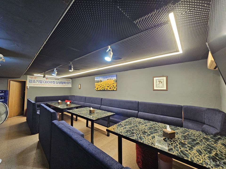 월세 저렴한 봉천동 서울대후문 상권 지하1층 호프집 매물의 5번째 사진