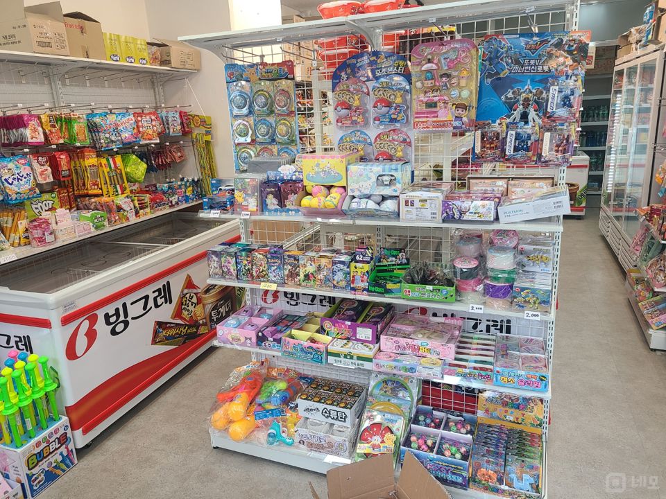 편의점 무인가게 아파트 단지 1층 입구 무권리 상가점포입니다 매물의 3번째 사진