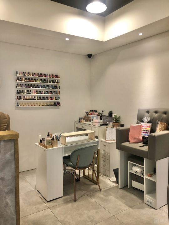 강남구 삼성동, 깔끔한 인테리어 및 시설 완비된 1층,지층 뷰티샵 매물의 4번째 사진