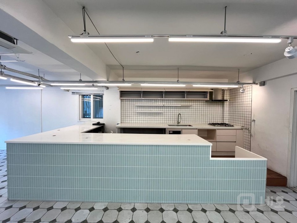 녹사평역 도보 3분, 초역세권, 인테리어-시설 완비된 공간, 테라스 매물의 5번째 사진