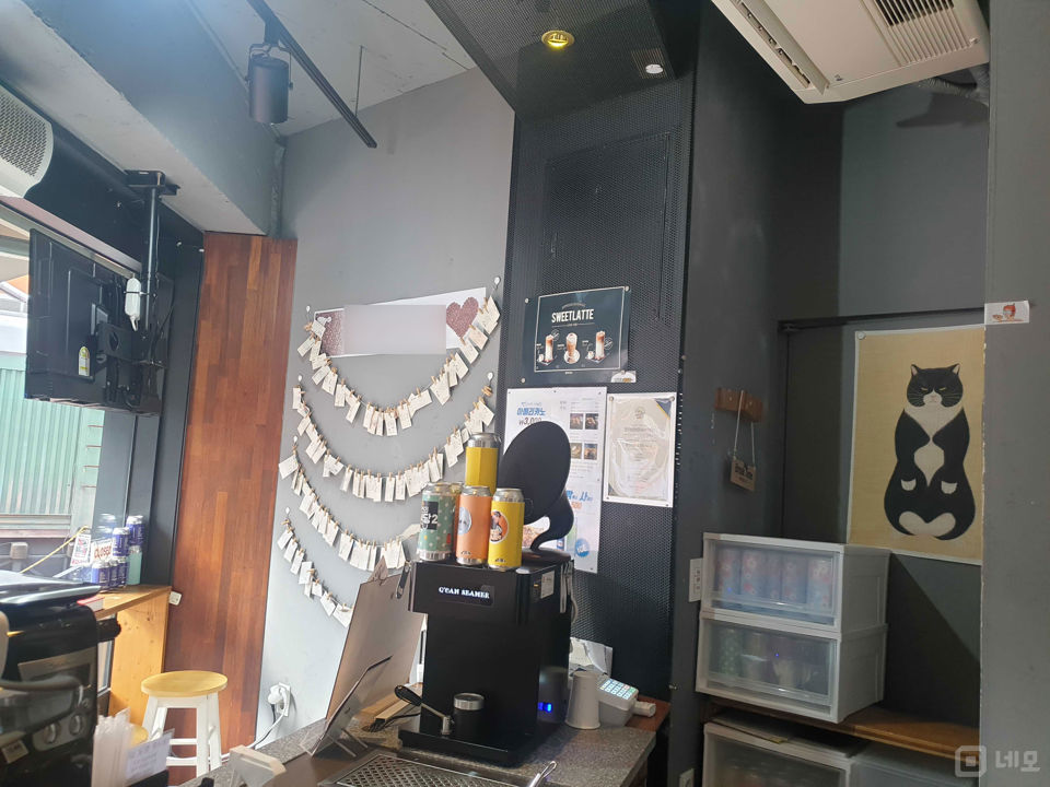 디지털미디어시티역 역세권, 상암동 번화가에 위치한 1층 카페 매물의 3번째 사진