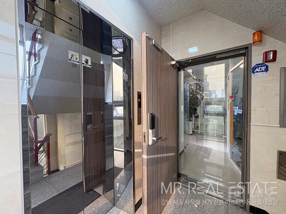 인테리어S급 언주2분 엘베有 빠른계약예상 매물의 20번째 사진